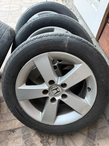 Jogo de 4 rodas Honda Civic 2008 + 4 pneus