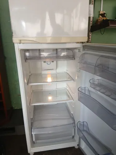 Geladeira cônsul 350 litros