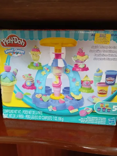 Fábrica de sorvete Play Doh