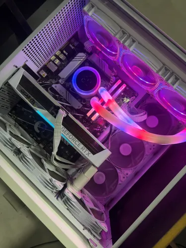 Pc gamer rtx 5070 Ram DDR5 32gb 6000mhz 514600k