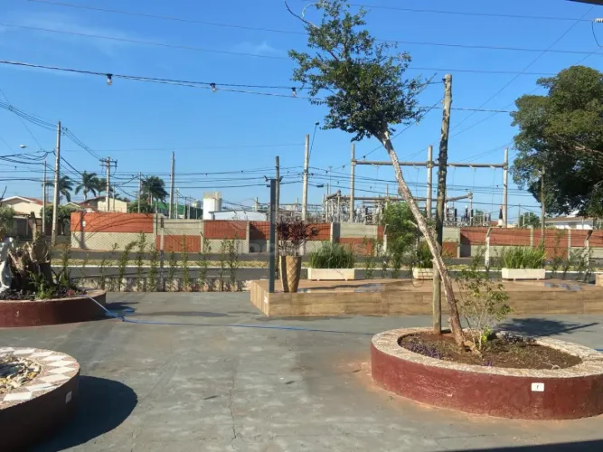 Salão Comercial para Locação - Parque Residencial Comendador Mançor Daud