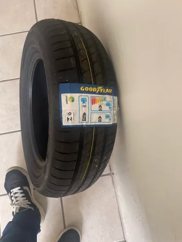 Pneu aro 15 GoodYear