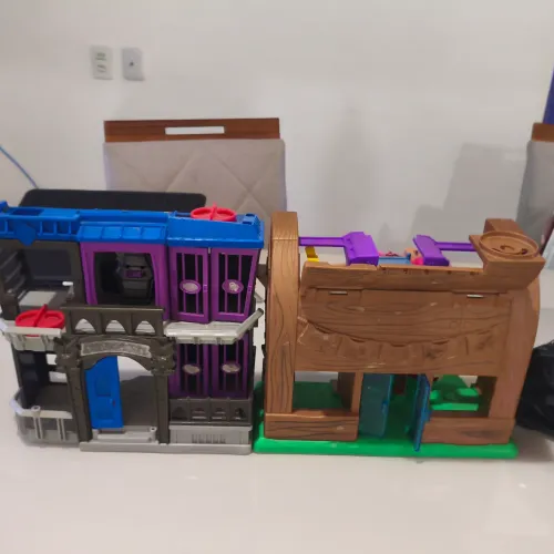 Imaginext batcaverna siri cascudo Bob esponja DC