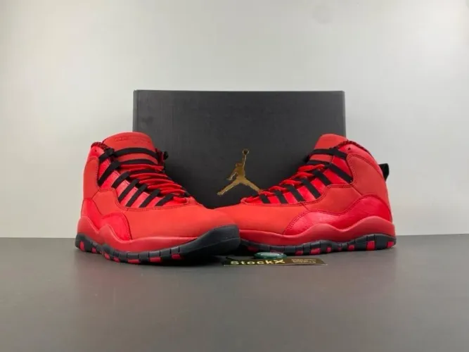 Air Jordan 10 retro ?Bulls Over Broadway? Red