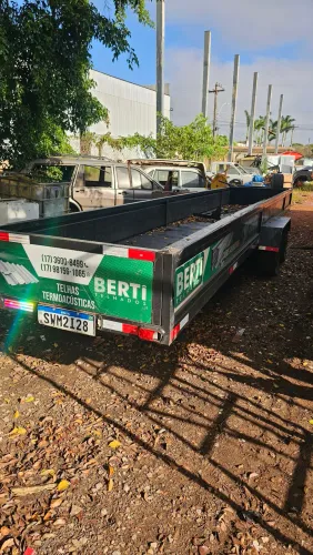 Carretinha carga 7,5 mts trucada