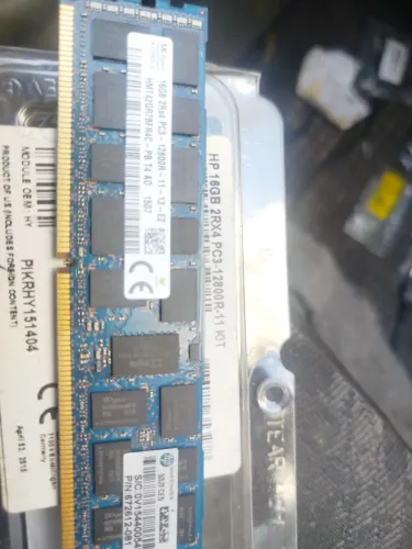 Memória DDR3 16 para servidor, nova só serve para servidor