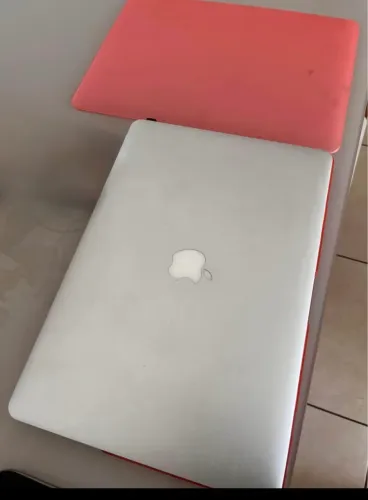 MacBook Pro Retina 15" - i7 | 8GB RAM | 256GB SSD - Oportunidade (LEIA O ANÚNCIO)