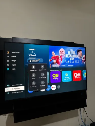 Vende-se Televisão - Samsung Smart TV 43 Crystal UHD 4K U8100F 2025