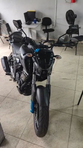 YAMAHA FZ 15 PRETA 2026 Shalon veículos Cariacica