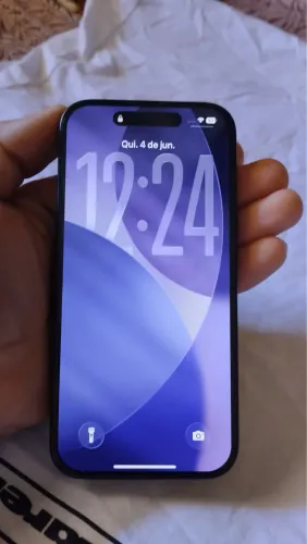 Vende se iPhone 15 ( não funciona chip )