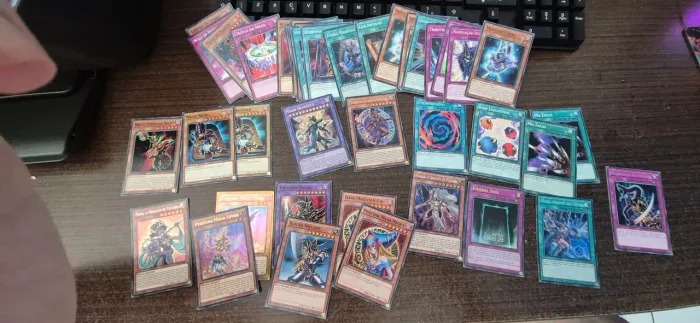 Yugioh deck Yugi / deck completo (Cartas Originais)