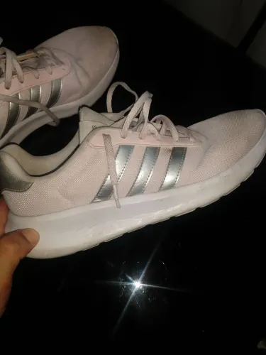 Tênis Adidas feminino