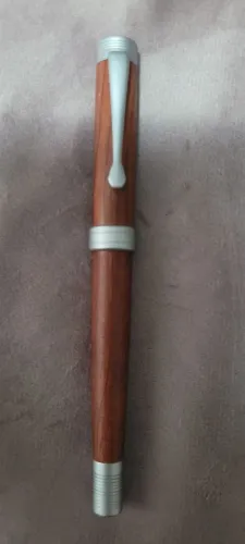Caneta tinteiro usado Alemao 