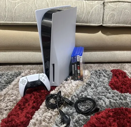PlayStation 5 disc edition