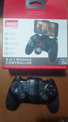 Controle para jogar no celular Ípega