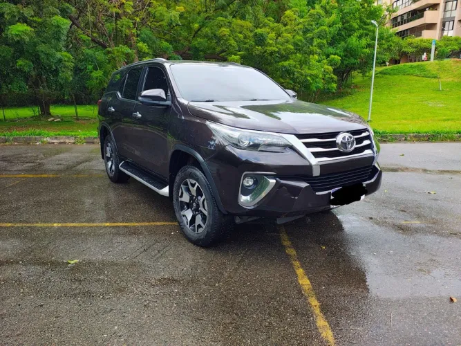 Toyota Hilux SW4 SRX Diamo. 4X4 2.8 TB DIE AUT 2020