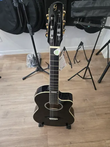 Violão Nailon Flat