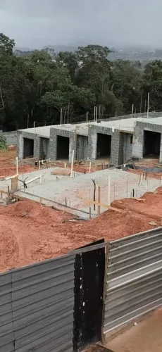 Reparos domésticos e construcao