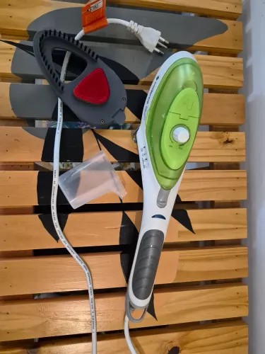 Passadeira portátil a vapor