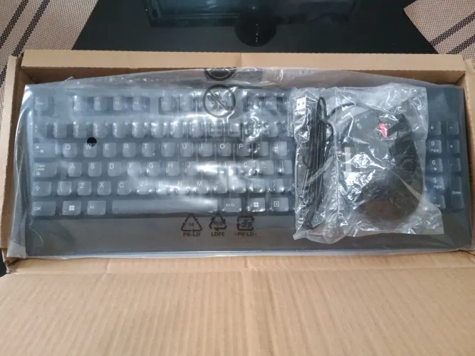 Teclado + Mouse Lenovo - USB - Novo na Caixa