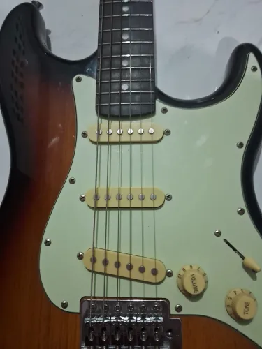 Guitarra tagima tg 500 tw series