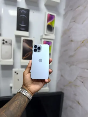 IPHONE 13 PRO 256GB<br>R$ 2.799,00