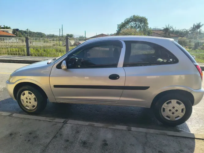 Chevrolet Celta 1.0/super/n.piq.1.0 MPFI VHC 8V 3P 2002