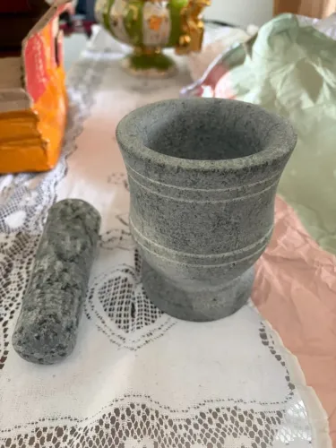 Pilão em pedra sabão