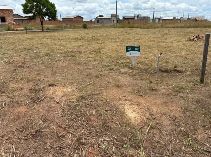 Terreno no bairro Caburai II