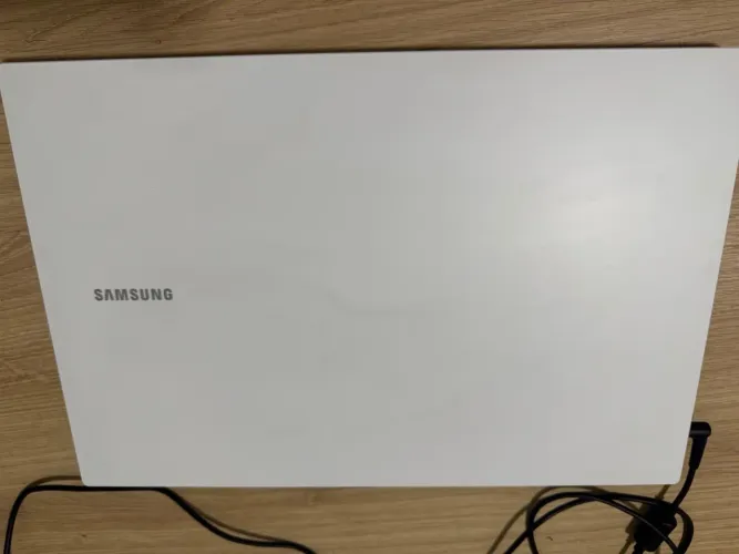 Notebook Samsung usado pouquíssimas vezes 