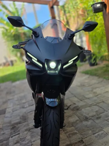 R3 X-Black Preta Fosca nova impecavel quilometragem baixissima