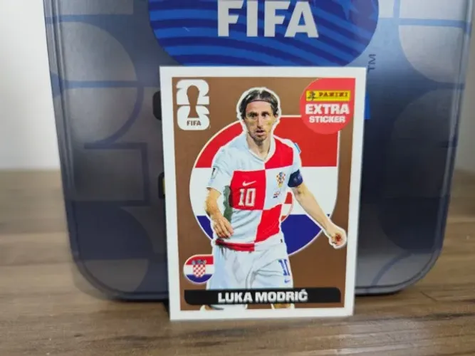 Figurinha Extra Legend Bronze Luka Modric Copa 2026 Panini