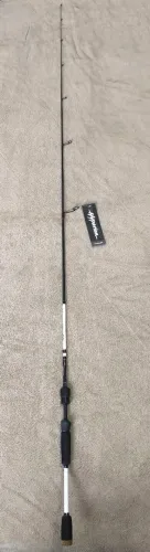 Vara Maruri Hyperion Molinete 6'3" 10lbs