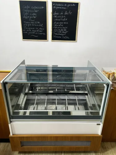 Vitrine expositora para gelato 12 sabores