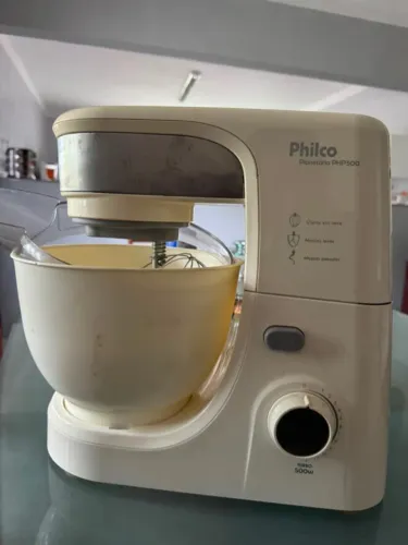 Batedeira planetária Philco