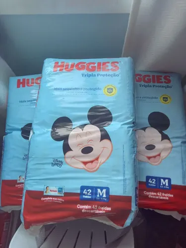 Fralda Huggies M