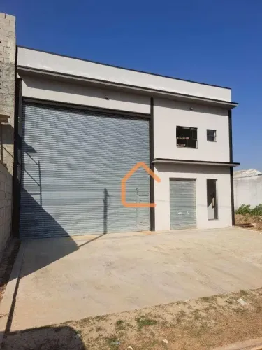 Galpão para alugar, 220 m² por R$ 4.500/mês - Parque Real - Pouso Alegre/MG