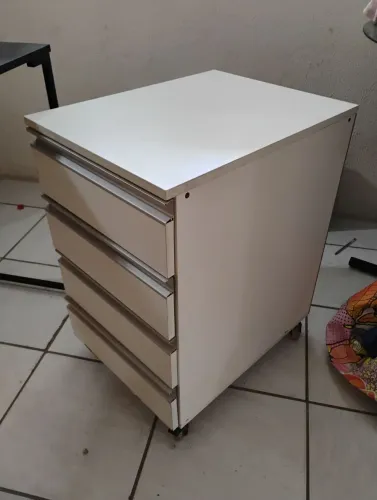 Móvel Gaveteiro