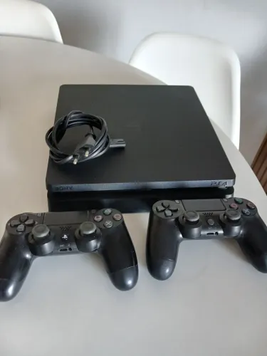 PlayStation 4 PS4 1 Tb