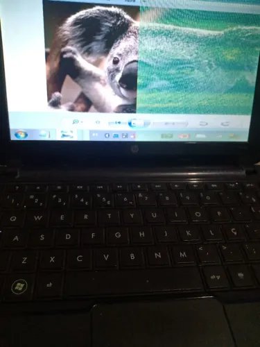 Laptop mini Hp funcionando bateria 100%