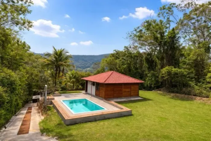 Chácara Residencial / Itaocaia Valley (Itaipuaçu)