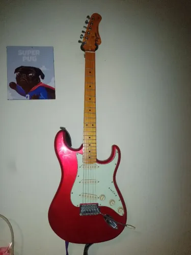 Guitarra Tagima Woodstock + amplificador.