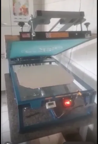 Máquina Serigrafica semi automática para estampar sacolas e caixa de pizza