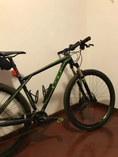 Bicicleta GT Zaskar Carbon Elite 29