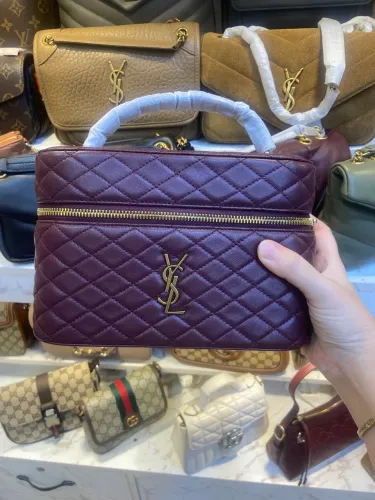Bolsa modelo gaby versão italiana da Yves Saint Laurent em couro legítimo vinho 