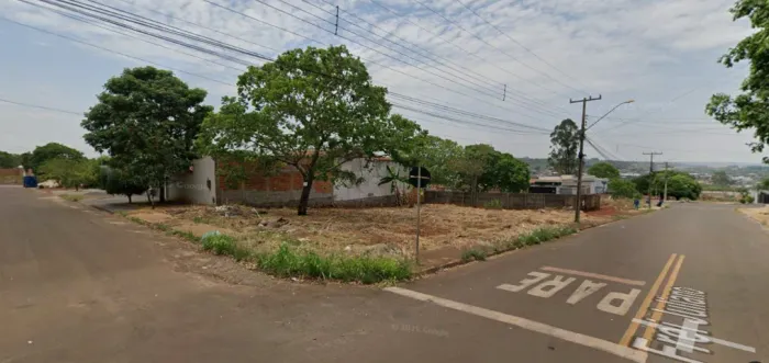 Excelente lote de esquina 442m² - Vila Fátima - Jataí GO