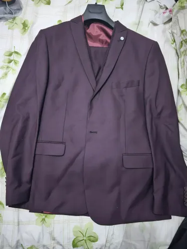TERNO ELEGANTE NOVO!