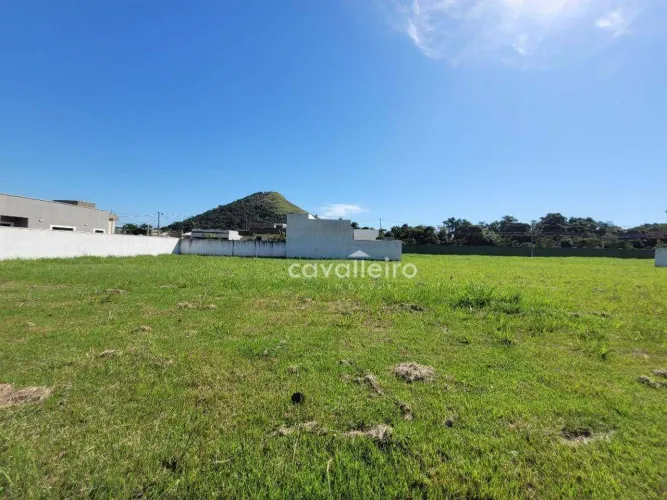 Terreno à venda no Cond. Solaris, 360 m² por R$ 200.000 - Cajueiros (Itaipuaçu) - Maricá/R