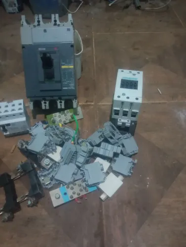 Vende-se peças elétricas