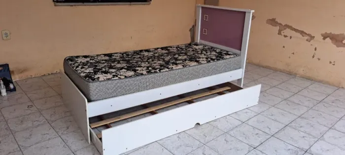 Cama solteiro